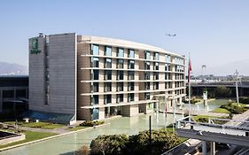 Holiday Inn Santiago Chile Airport